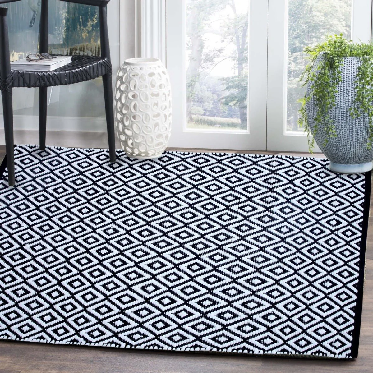 Adya Diamond Chindi Reversible Rug - Image 2