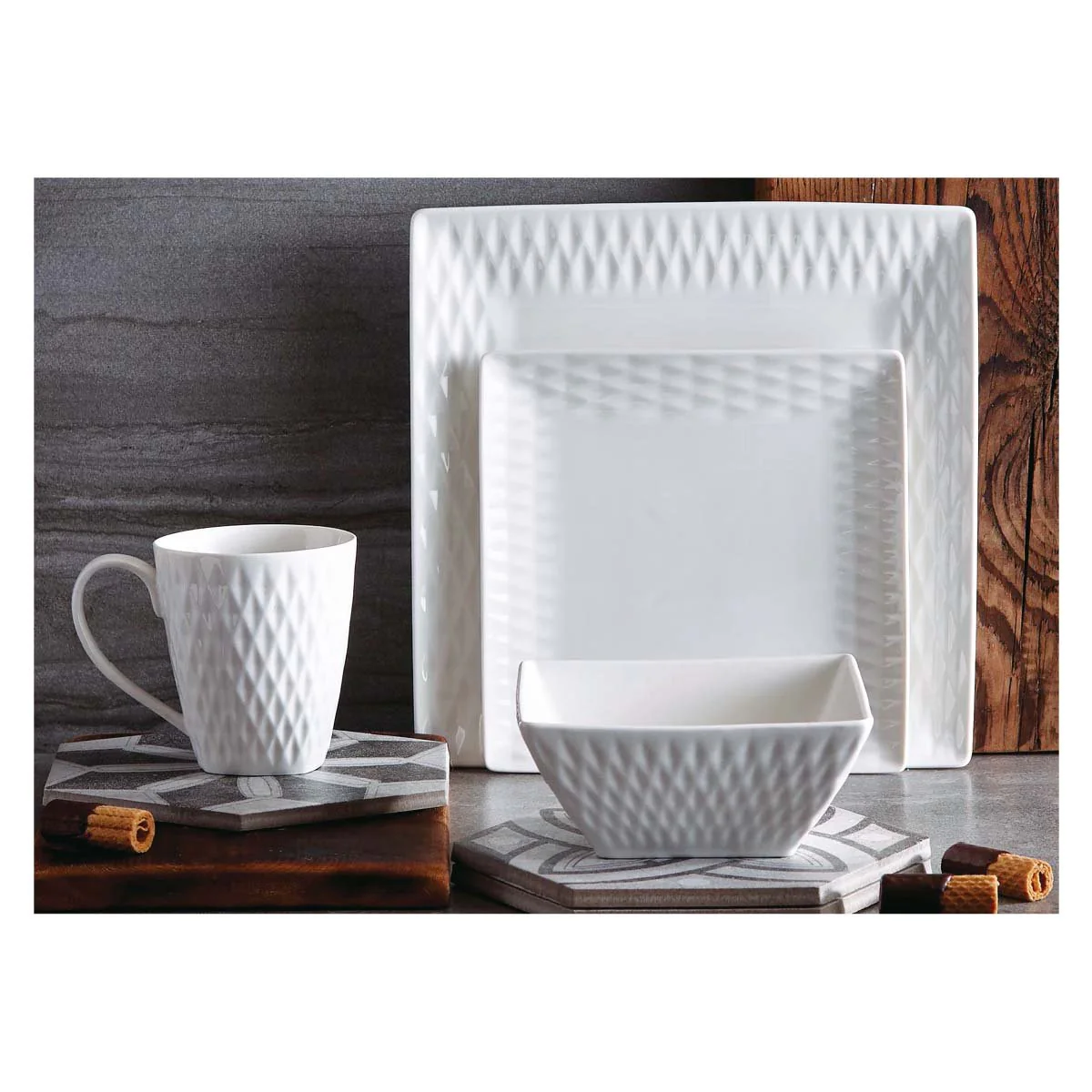 Dinnerware 16pc Diamond Square
