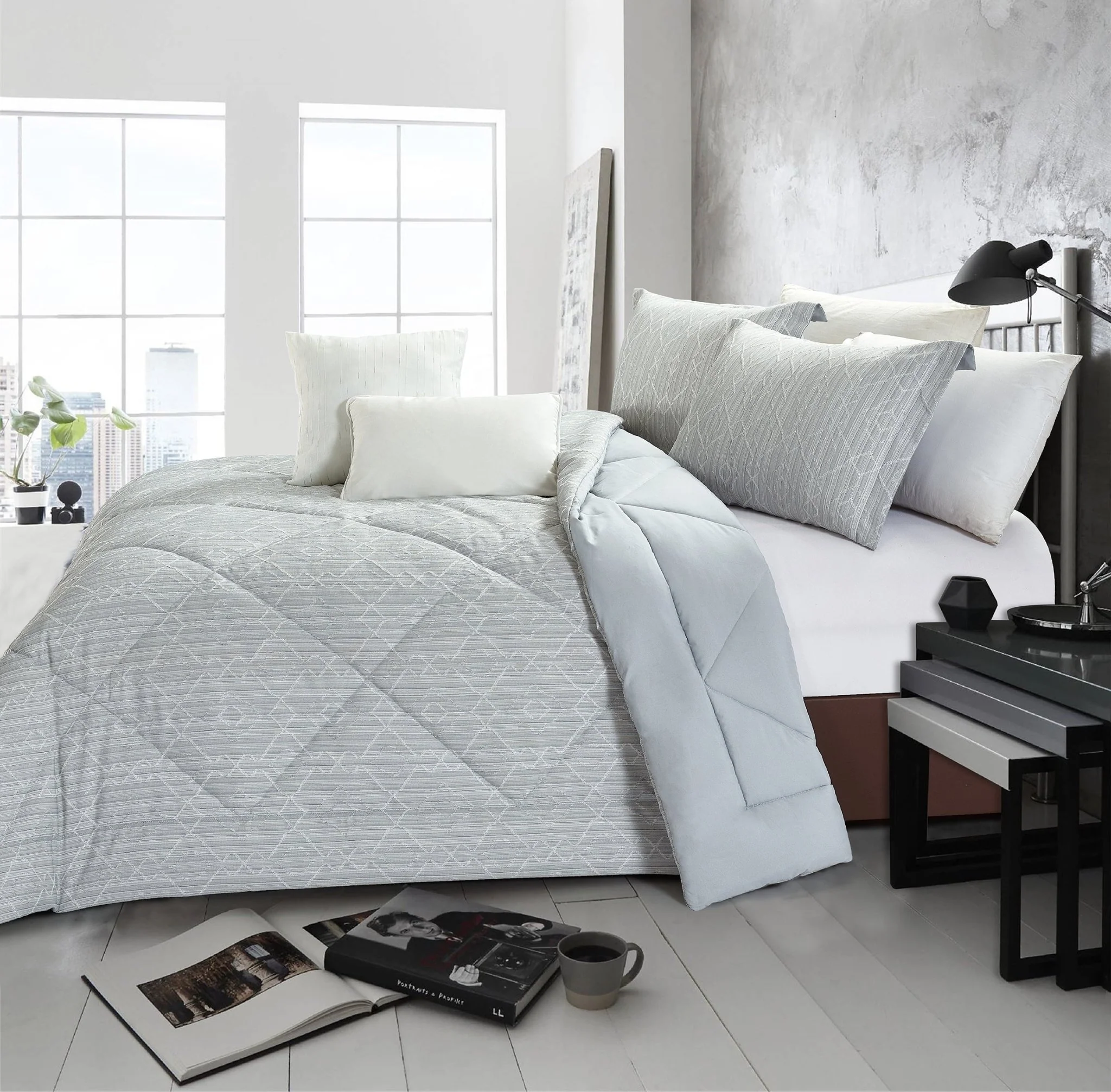 Genevieve - 5 Piece Comforter Set - Image 2