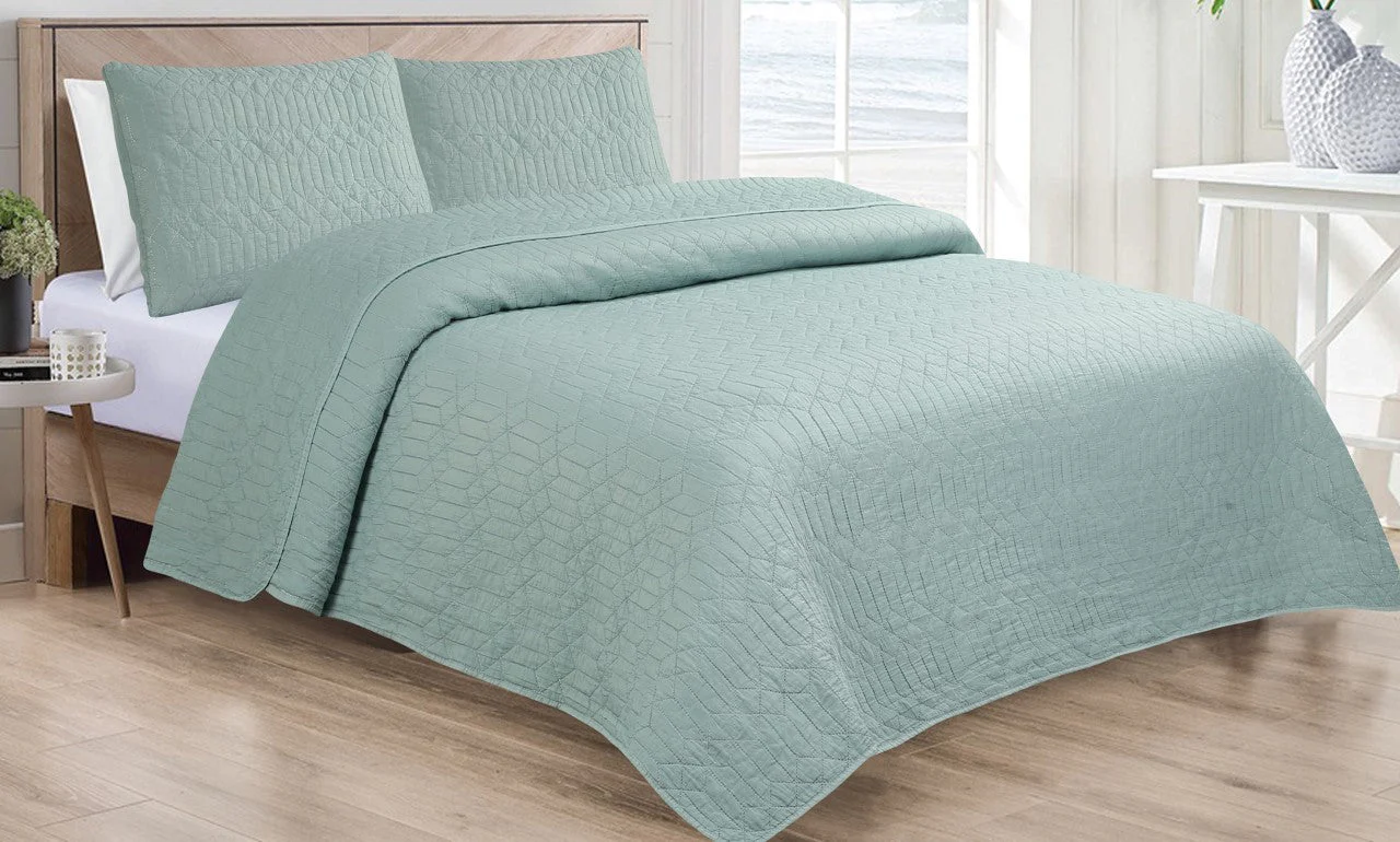 Laurent Taylor - Marina Quilt Set - Image 4