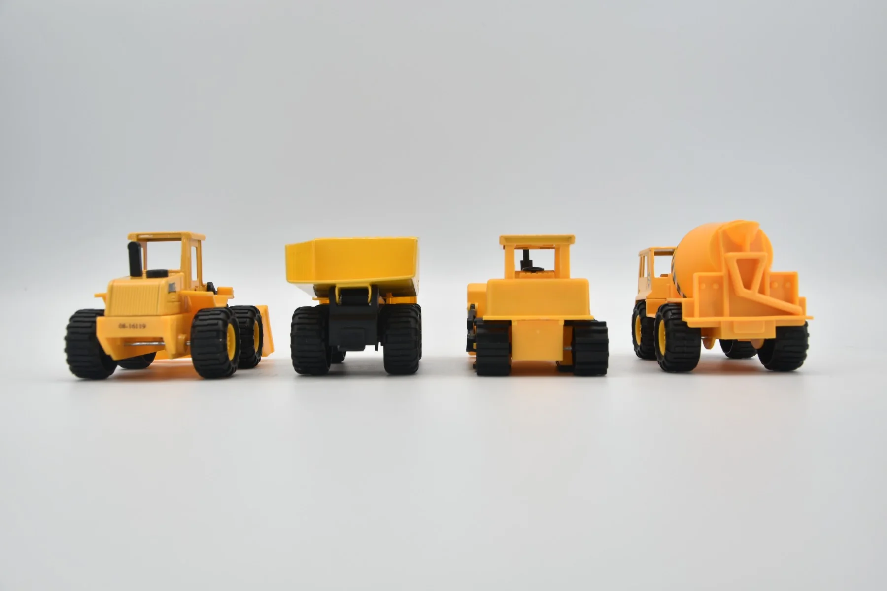 Mighty Wheels 4 Pack 4.75in Truck  - Image 4