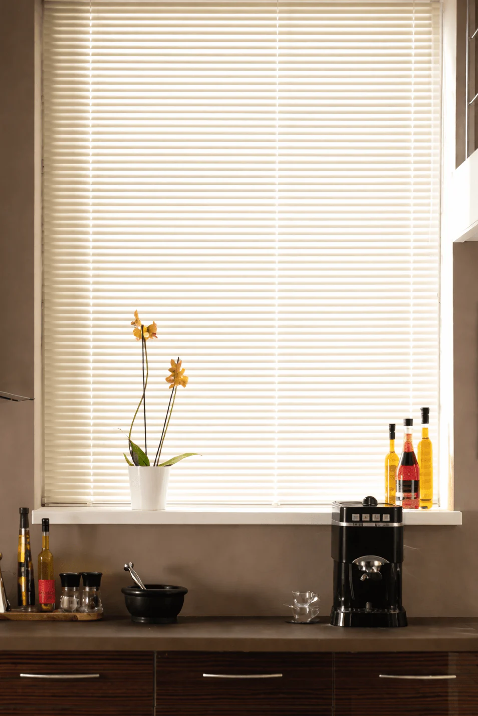 Mini Venetian Cordless Blind - Image 2