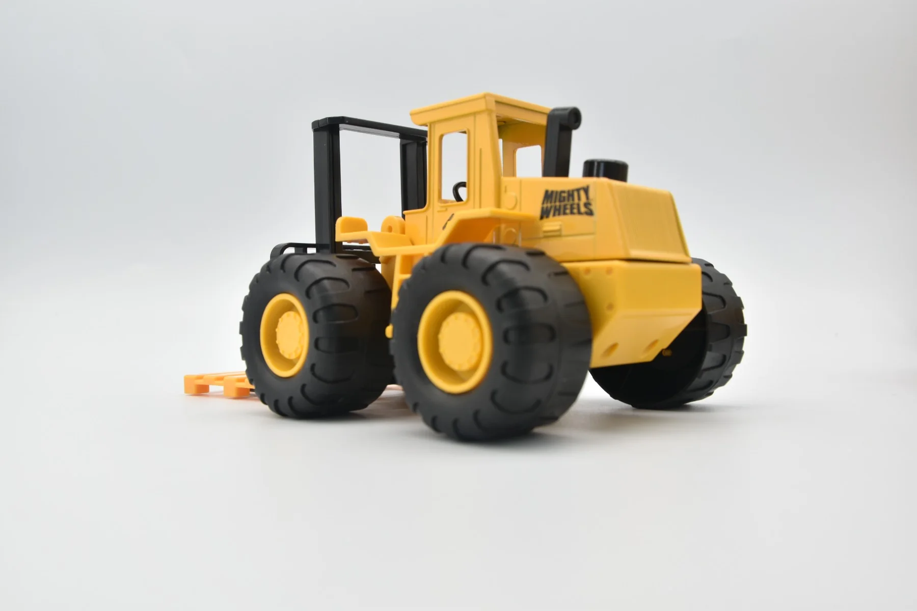 Mw 7in Front Loader /dump Truck Asst  - Image 4