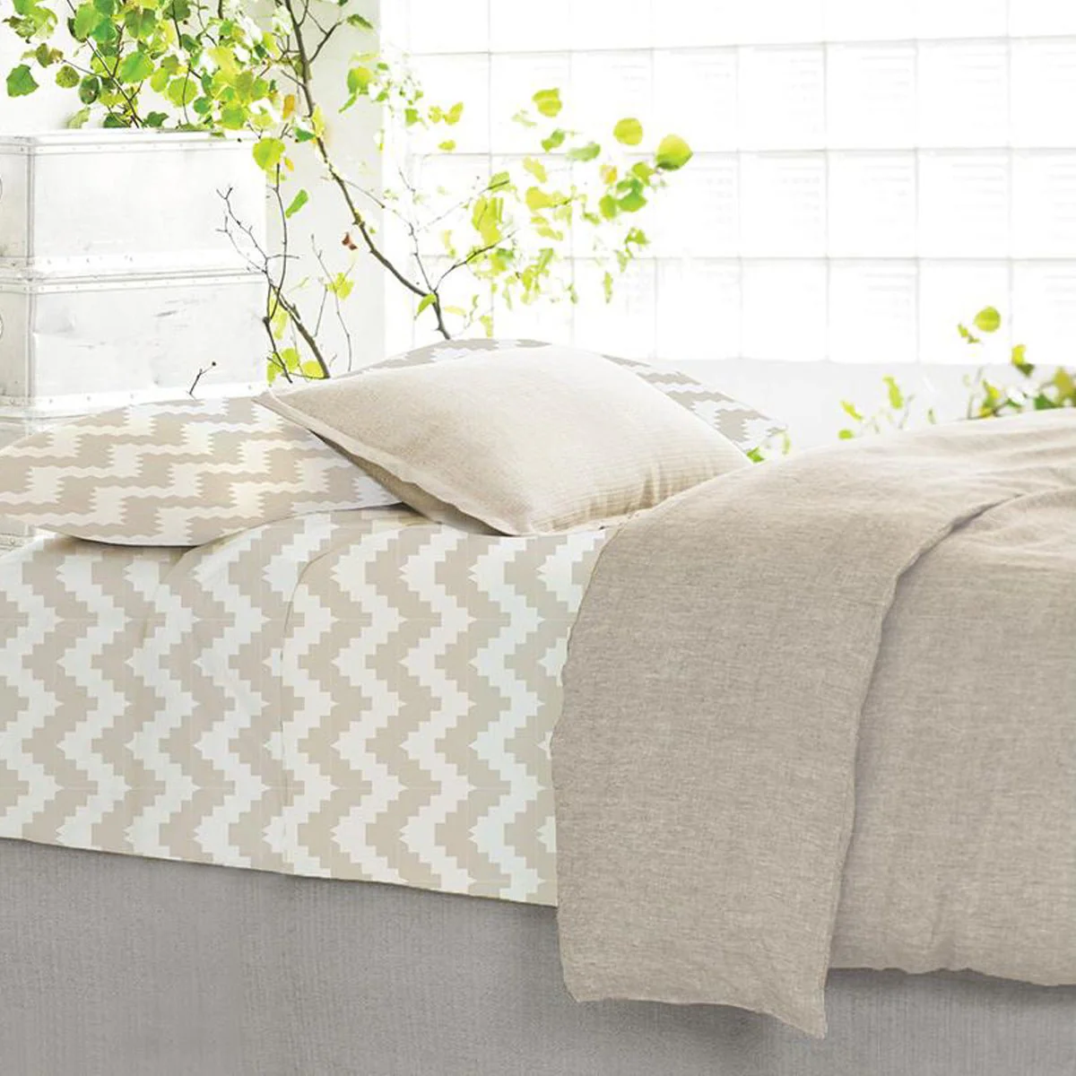 Premium Bamboo Comfort Chevron Printed Microfiber Sheet - Image 6