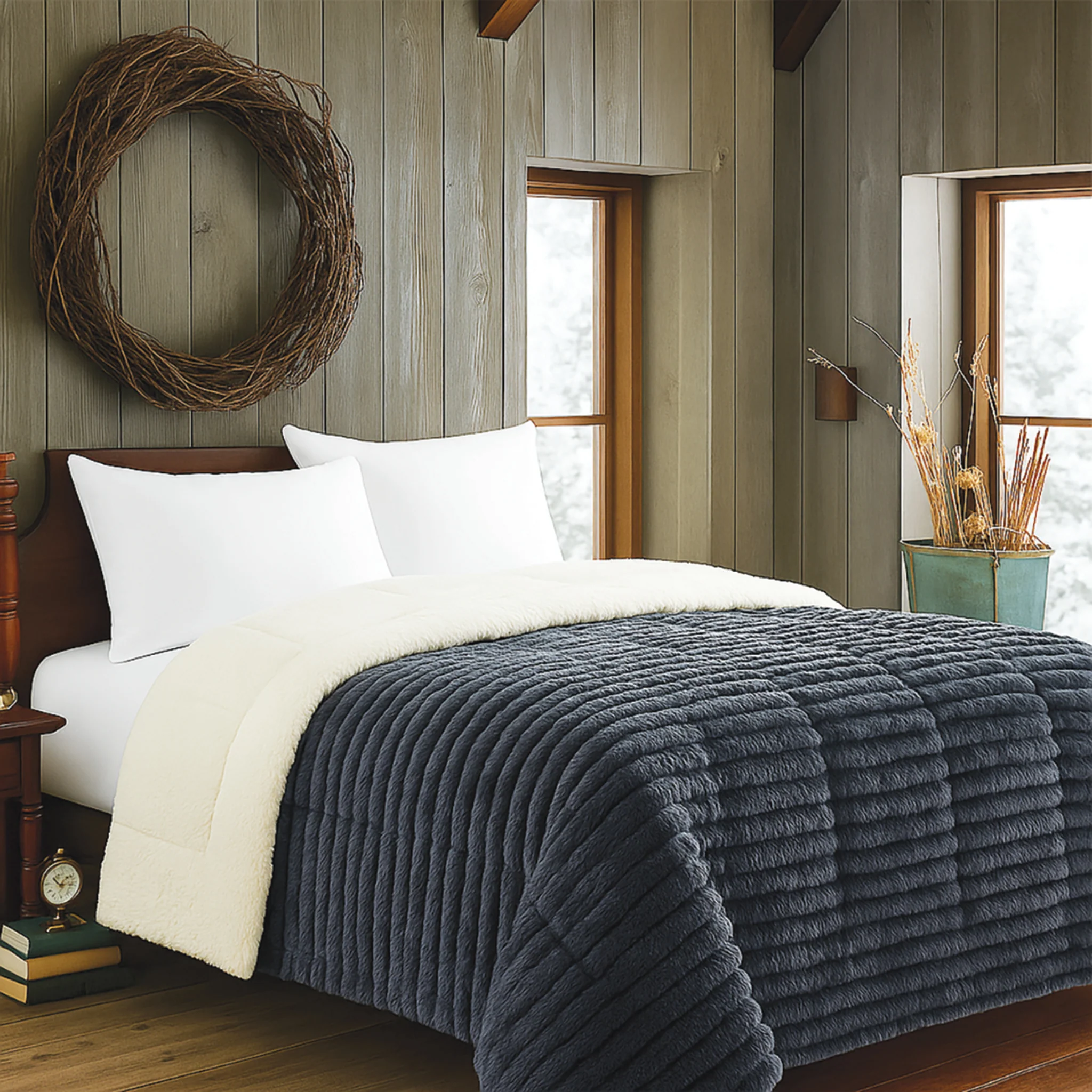 ROBERTO - Fleece Ribbed Comforter